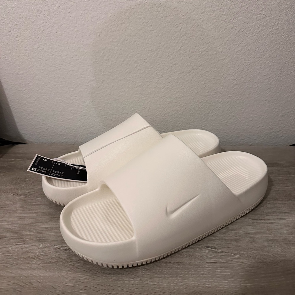 DROP YOUR OFFER!!!
NIKE CALM SLIDE
BRAND NEW
US 8M/9W